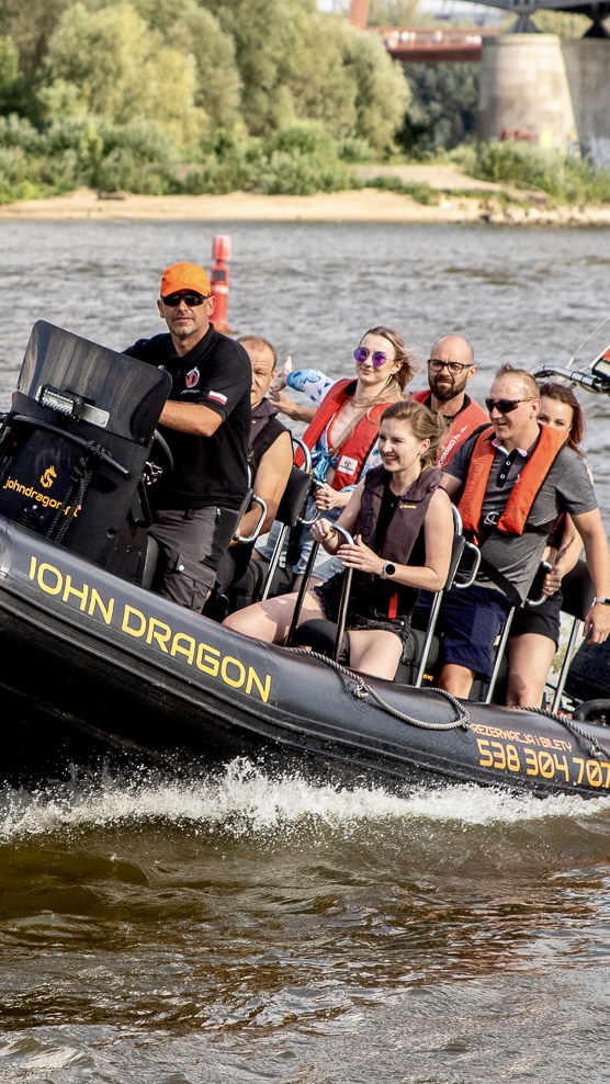 John Dragon promotional cruise with happy passengers